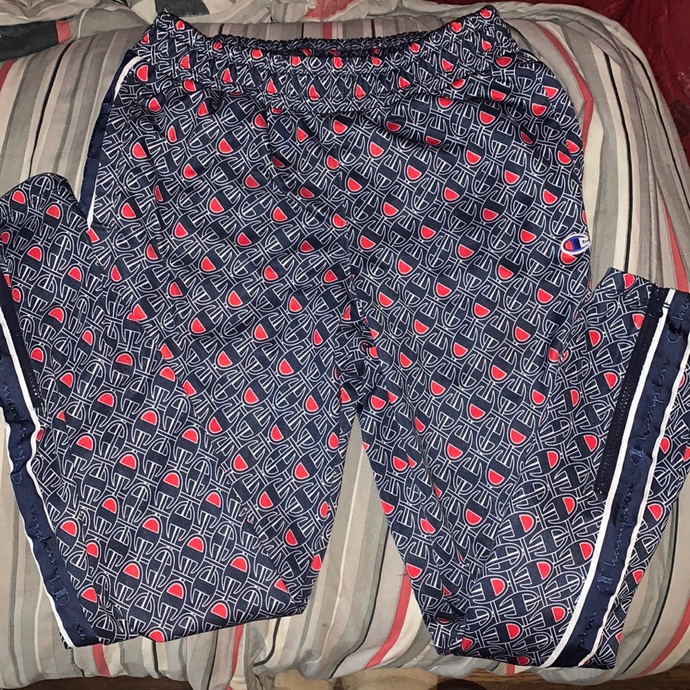 Champion pants size small great condition